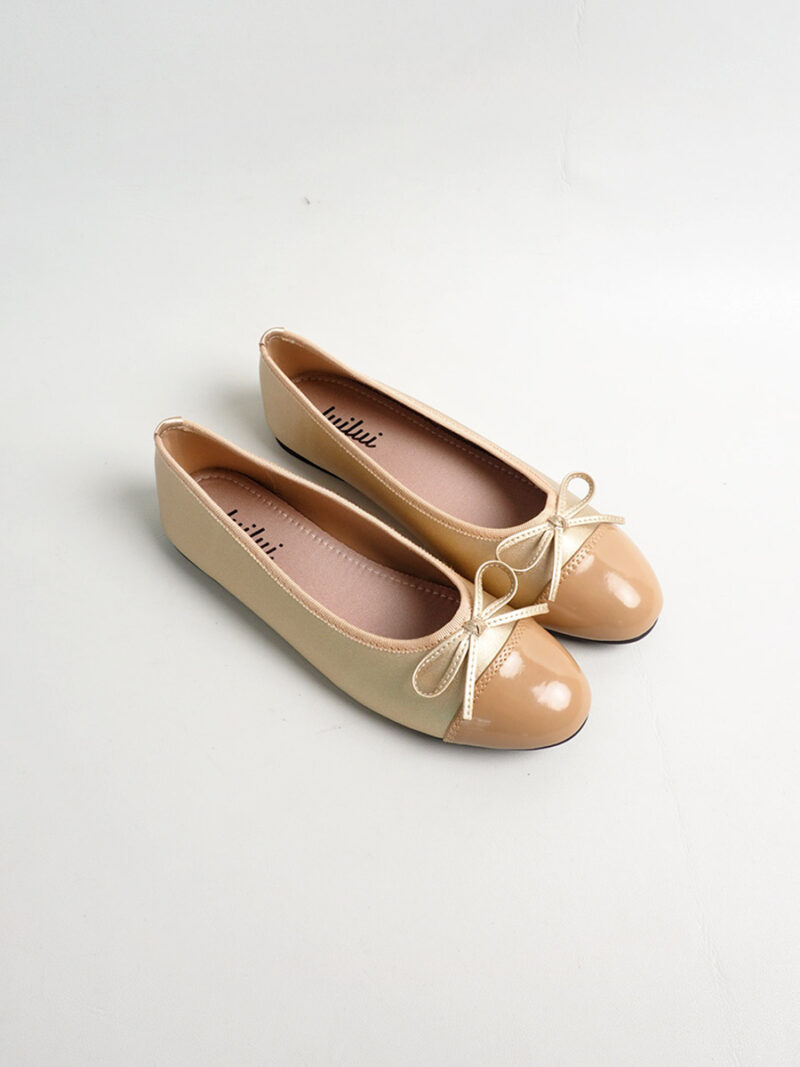 FABY two-tone round-toe flats CHAMPAGNE