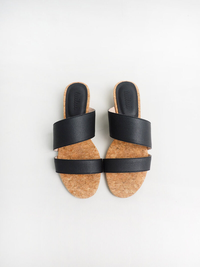 MISS ZUKI slides BLACK