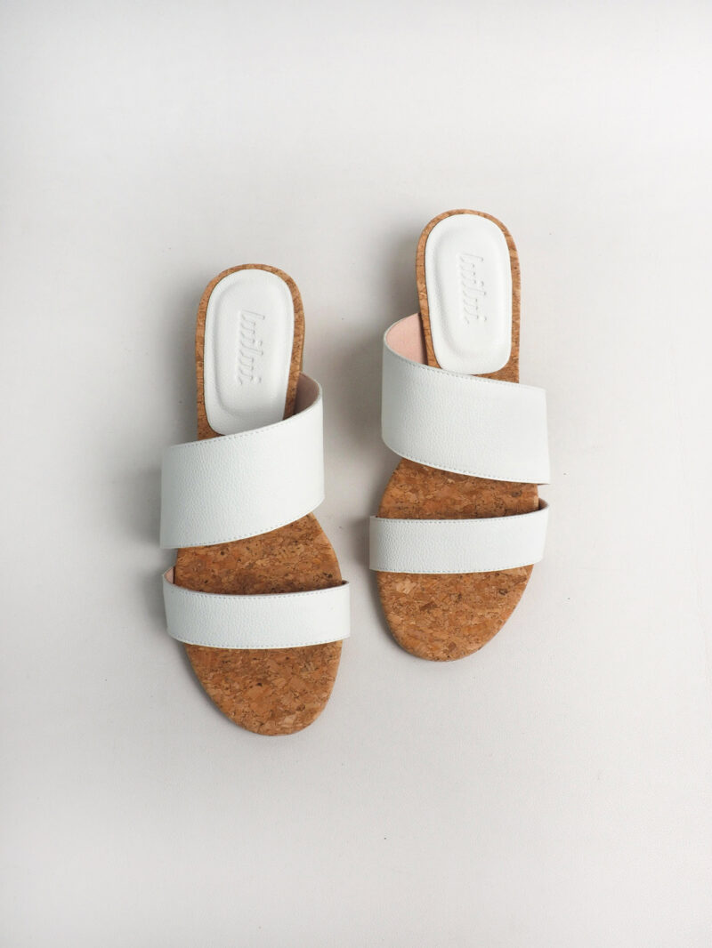 MISS ZUKI slides WHITE